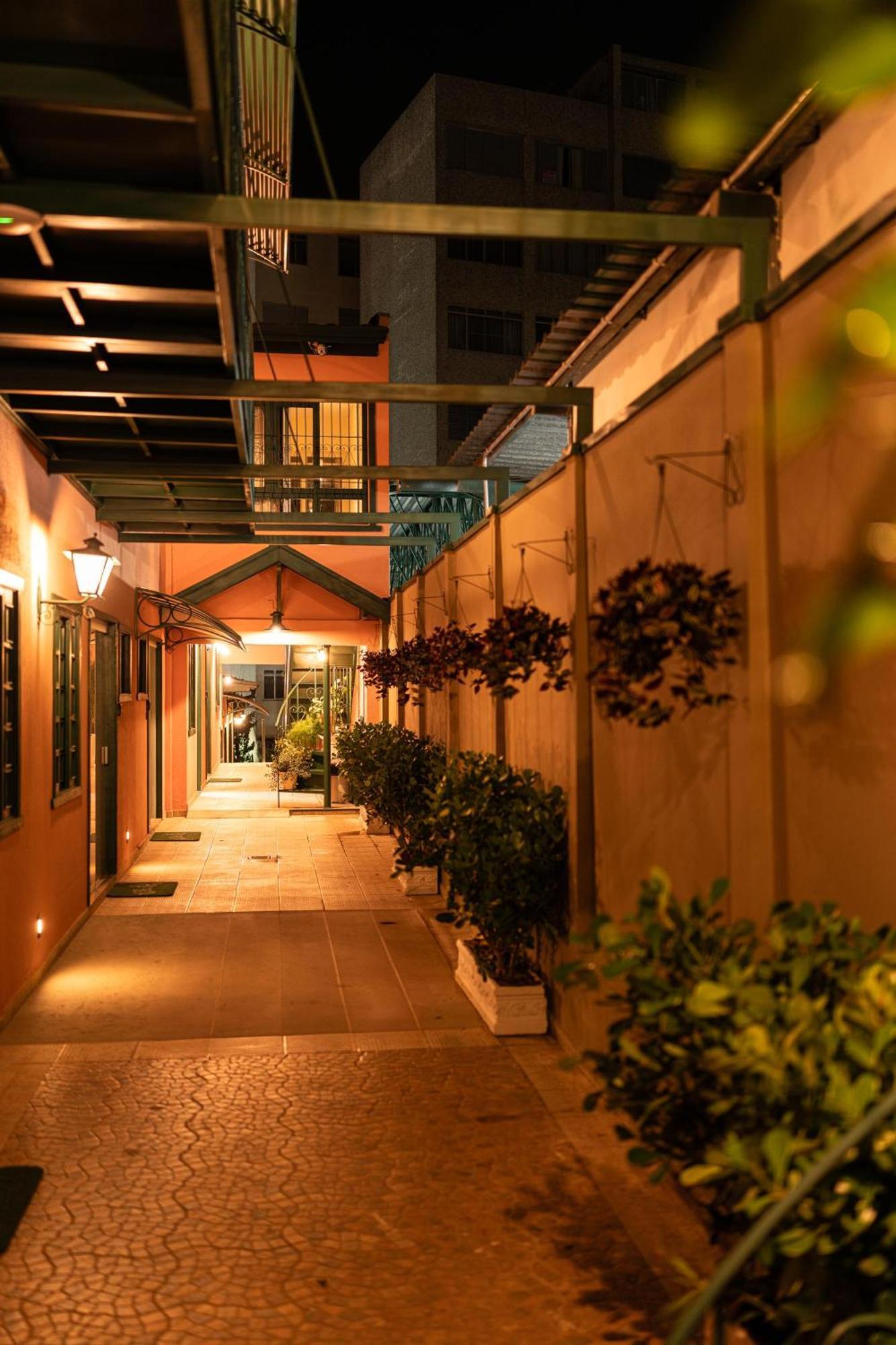 Villa Ida Acomodacoes, Suites Aconchegantes E Charmosas No Centro 塞拉内格拉 外观 照片