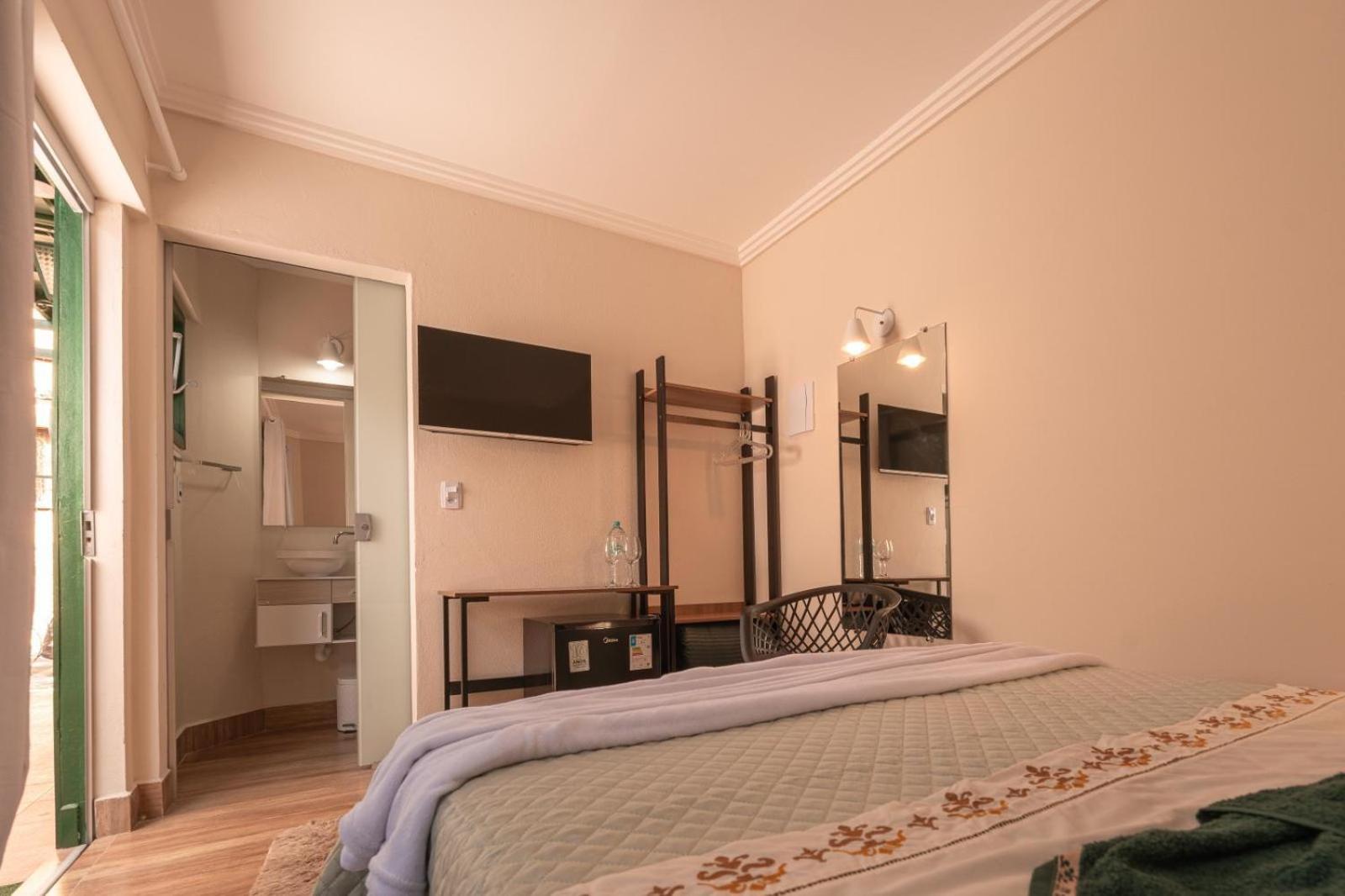Villa Ida Acomodacoes, Suites Aconchegantes E Charmosas No Centro 塞拉内格拉 客房 照片